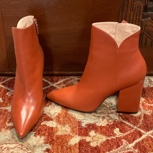 Stuart Weitzman Vera Cinnamon leather pointed toe heeled bootie sz 10.5 EU 41 - Picture 4 of 12